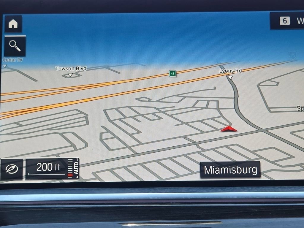 Used 2021 BMW X5 xDrive40i w/ Premium Package image 12