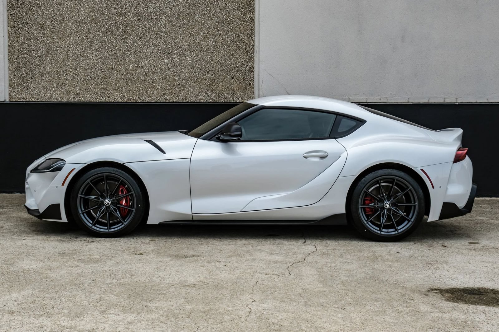 Used 2023 Toyota Supra Premium RWD image 14
