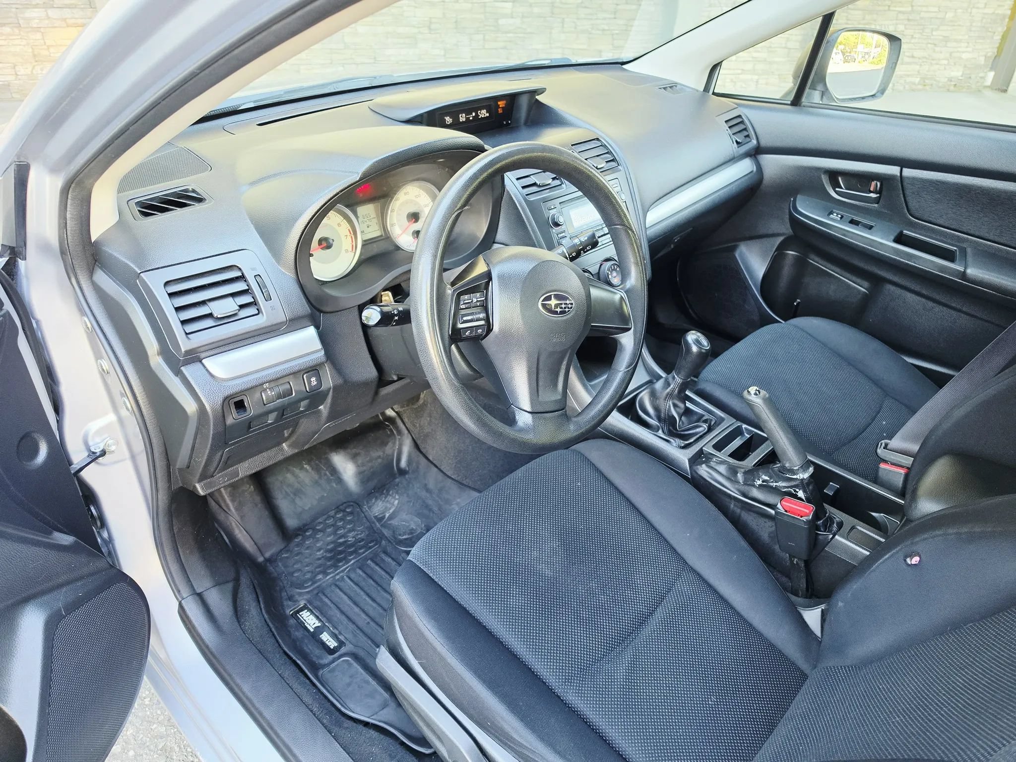 Used 2013 Subaru Impreza 2.0i AWD/4WD image 9