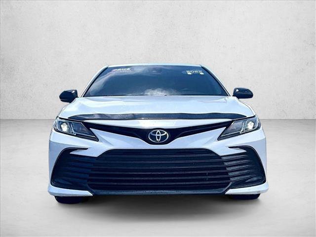 Used 2022 Toyota Camry LE FWD image 3