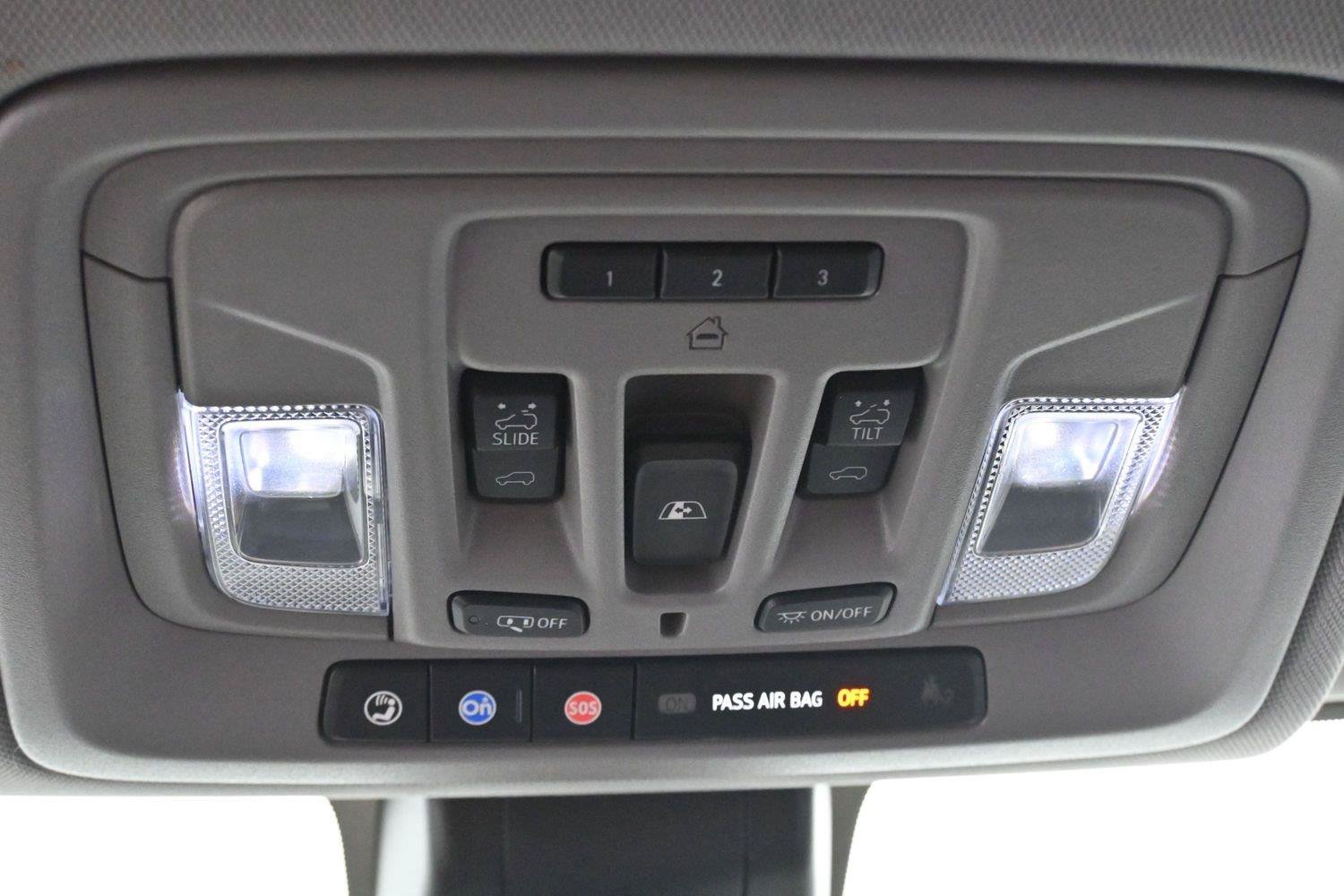 Used 2019 GMC Sierra 1500 SLT w/ SLT Premium Plus Package AWD/4WD image 27