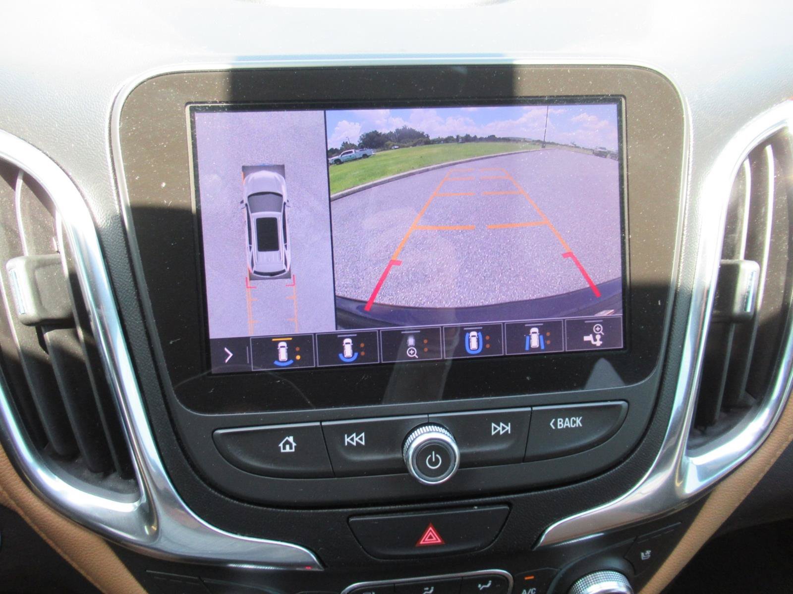 Certified 2020 Chevrolet Equinox Premier FWD image 30