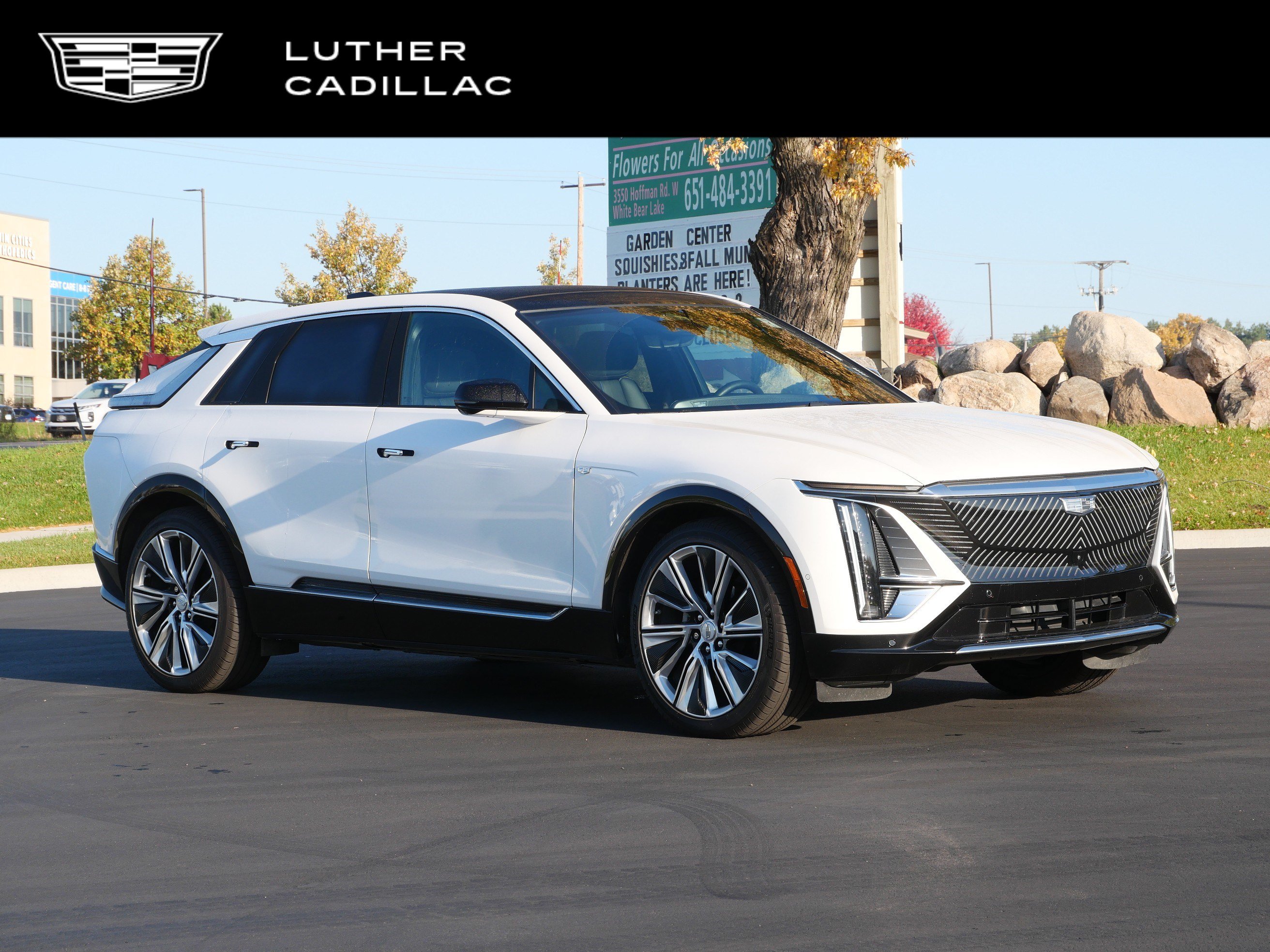 Certified 2025 Cadillac Lyriq Luxury w/ LPO, Floor Liner Package