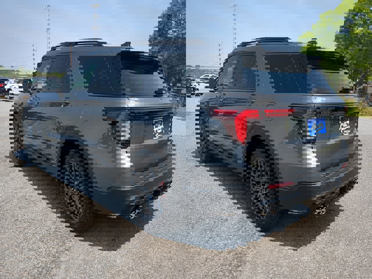 Used 2026 Ford Explorer ST w/ Sun And Sound Package image 5