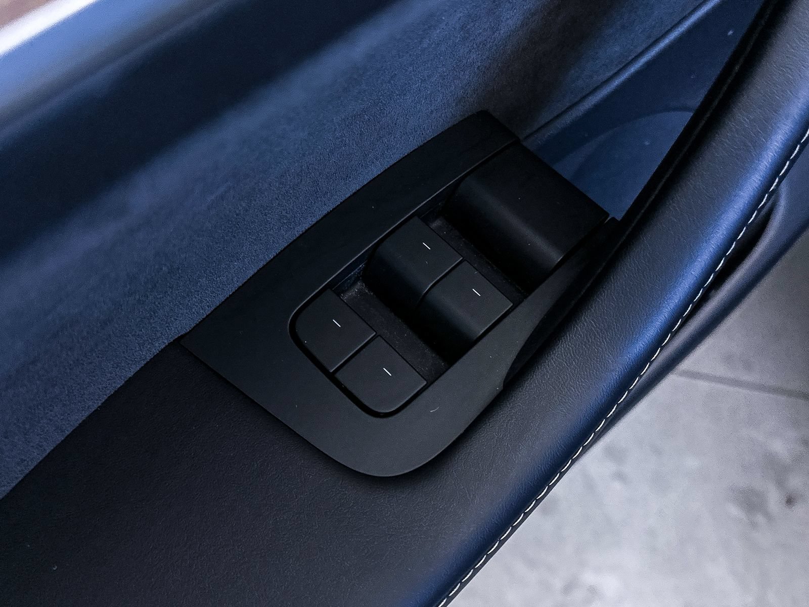 Used 2023 Tesla Model 3 Standard Range RWD image 17