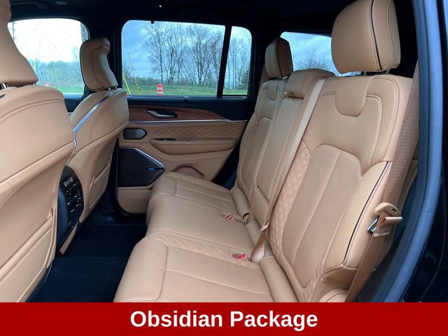 Used 2025 Jeep Grand Cherokee Summit AWD/4WD image 8