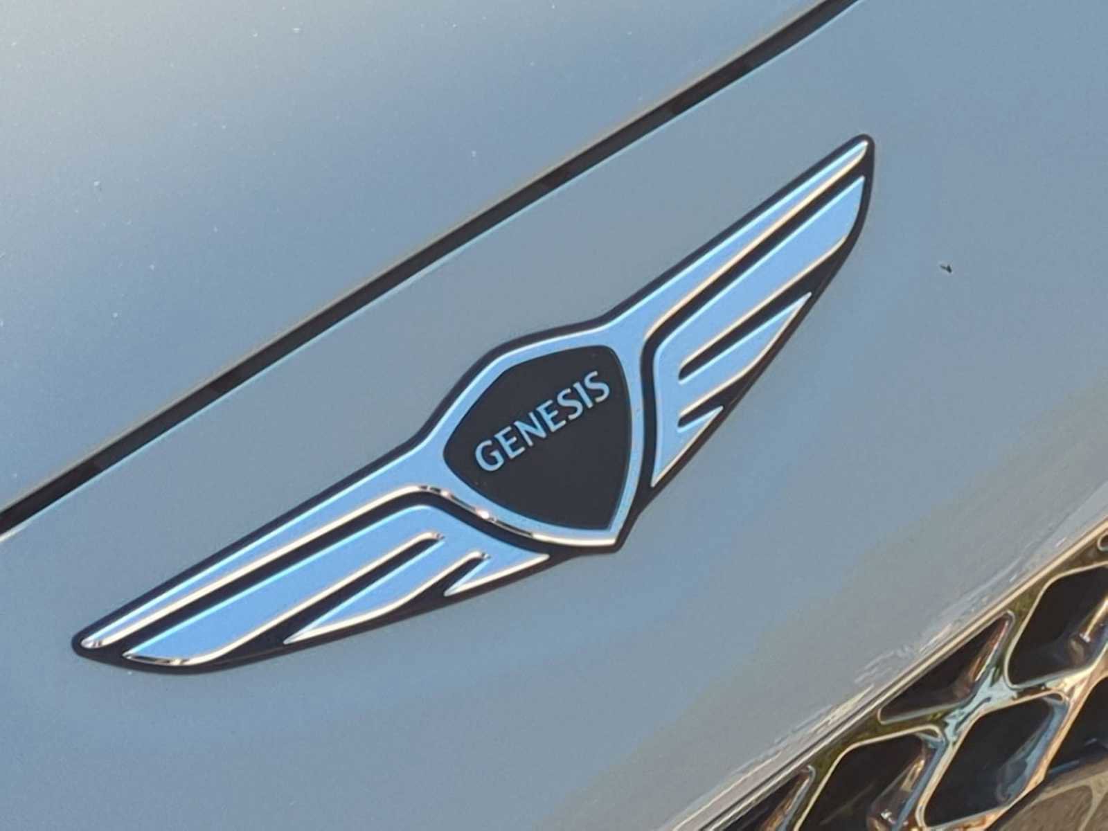 Used 2025 Genesis G70 2.5T image 31