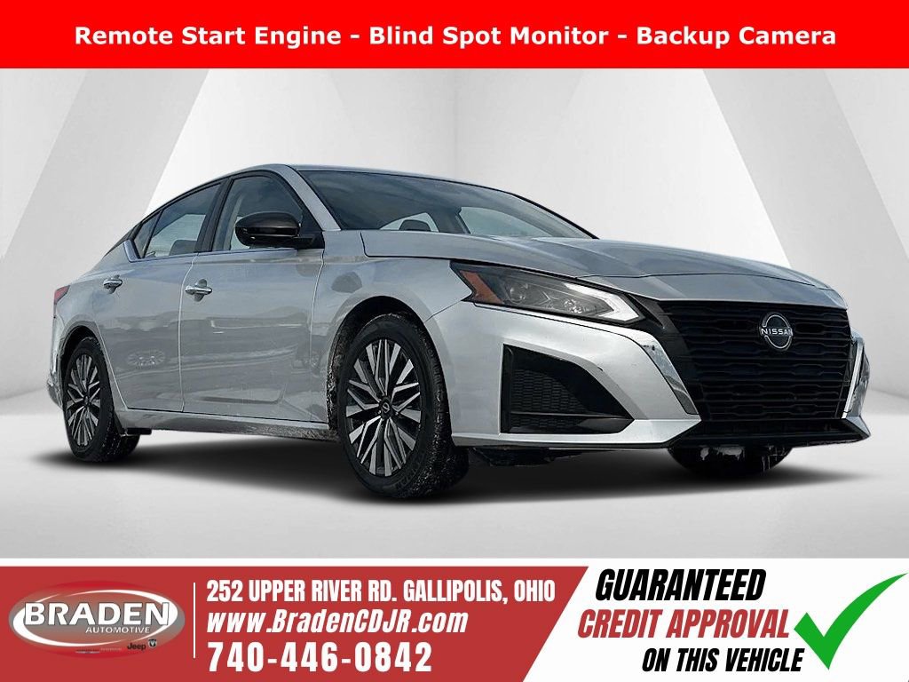 Used 2024 Nissan Altima 2.5 SV image 1