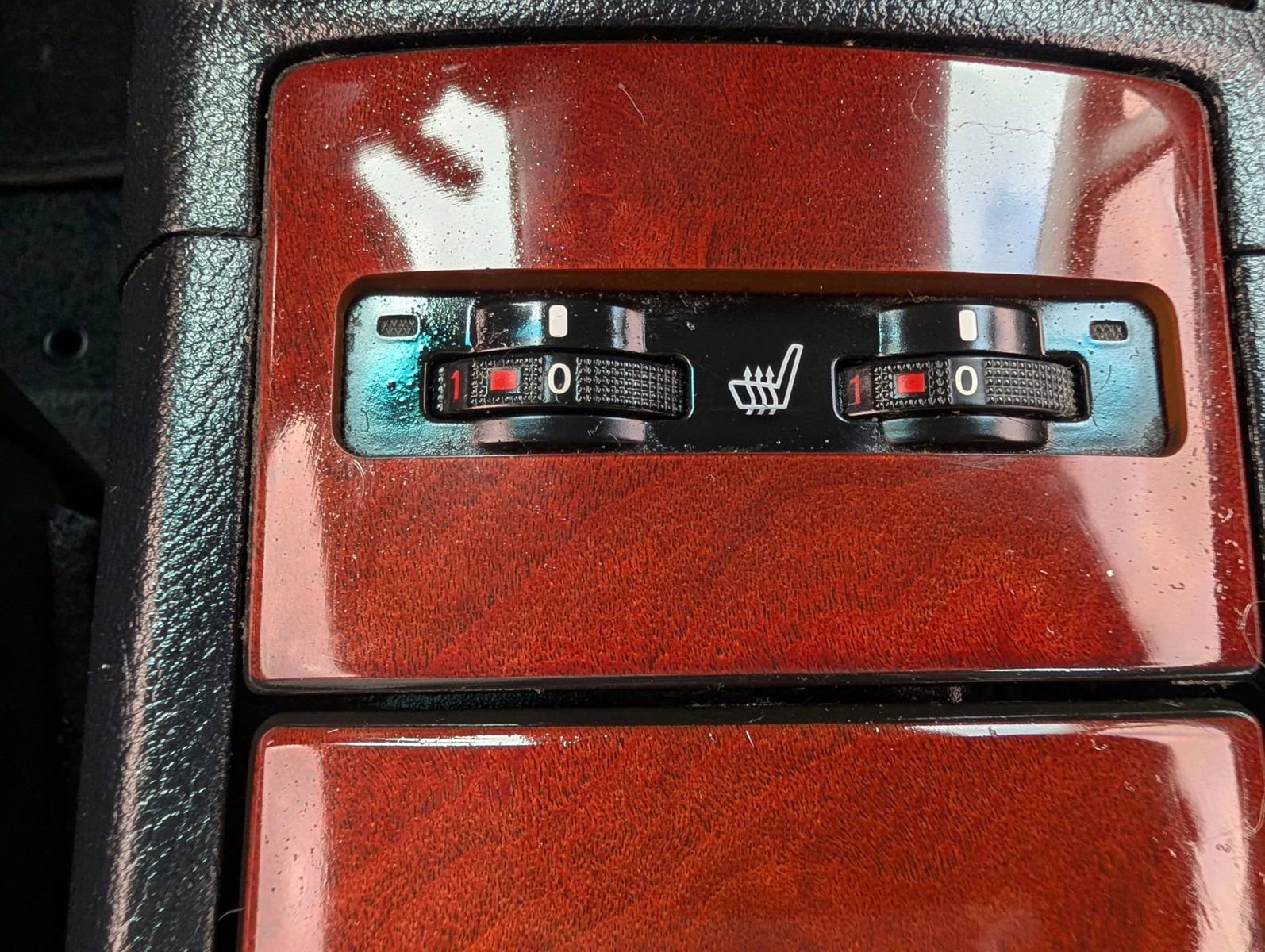 Used 2010 Lexus HS 250h FWD image 40