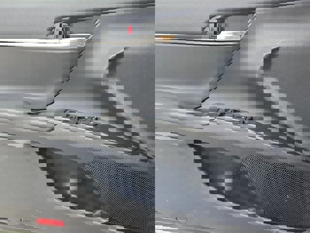 Used 2024 Toyota Camry SE w/ Cold Weather Package image 23