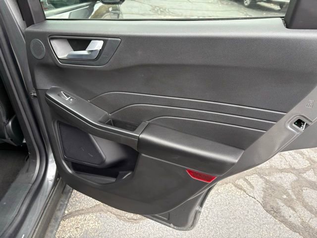 Used 2024 Ford Escape ST-Line Elite w/ Premium Technology Package image 35