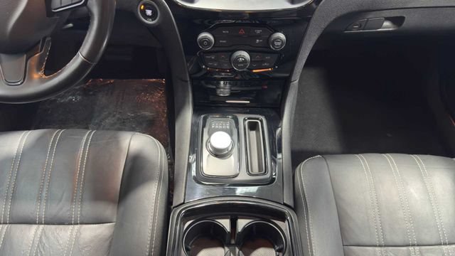 Used 2019 Chrysler 300 S RWD image 20