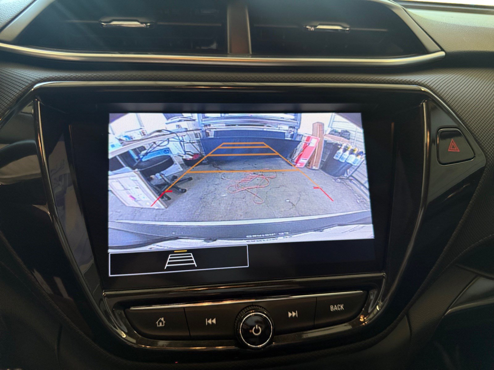 Used 2024 Chevrolet Equinox LT FWD image 29