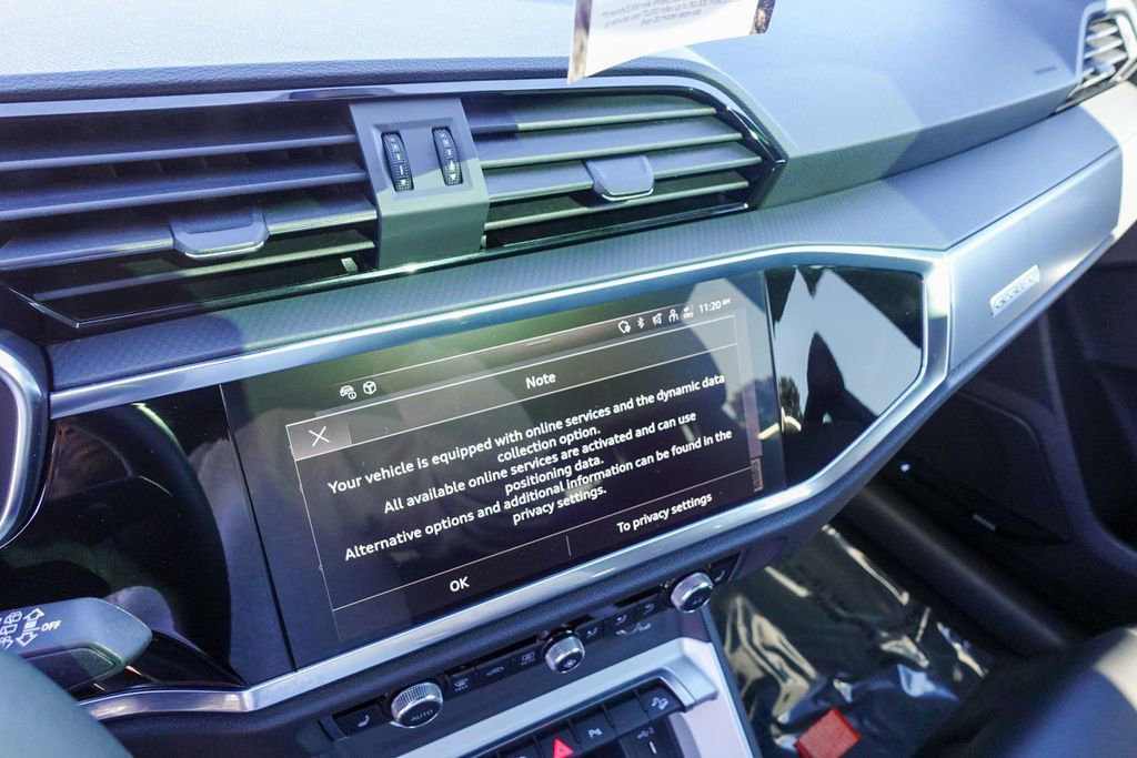 Used 2025 Audi Q3 2.0T Premium Plus w/ Premium Plus Package image 20