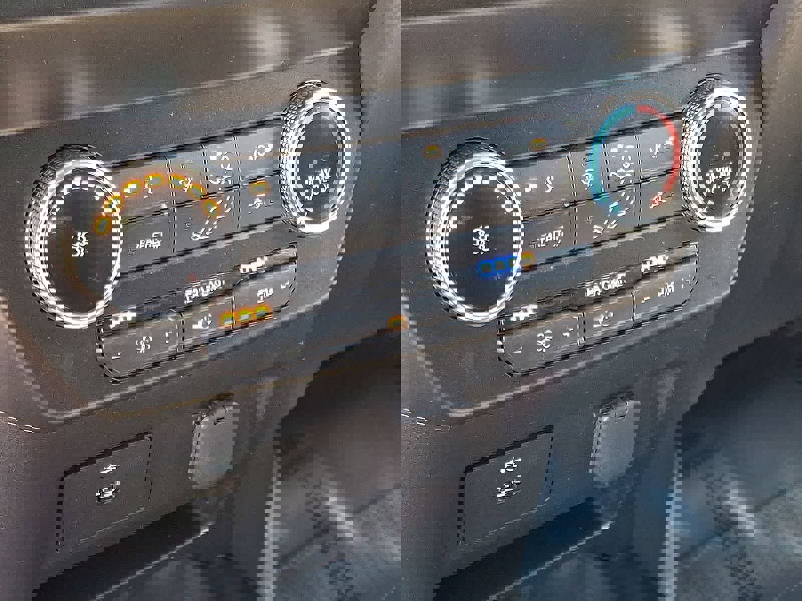 Used 2019 Ford Expedition XL image 22