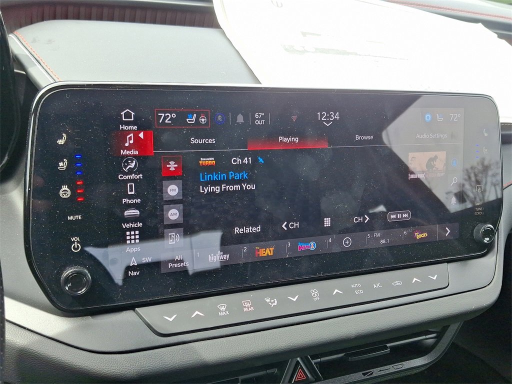 New 2024 Dodge Charger R/T w/ Plus Group image 13