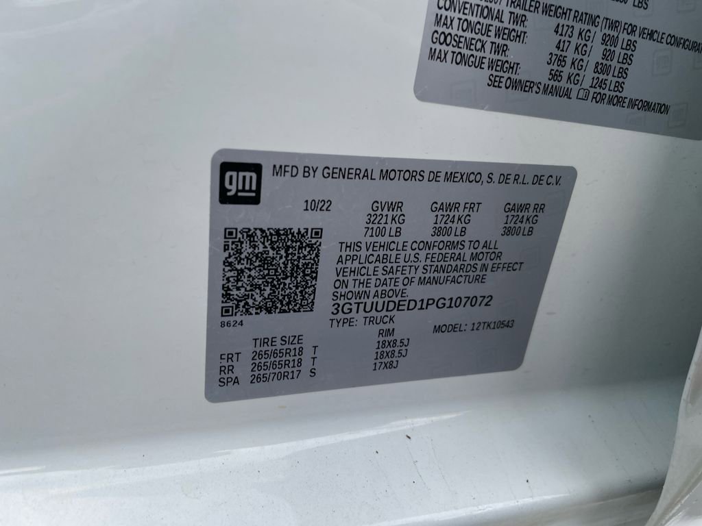 Used 2023 GMC Sierra 1500 SLT w/ SLT Convenience Package image 29