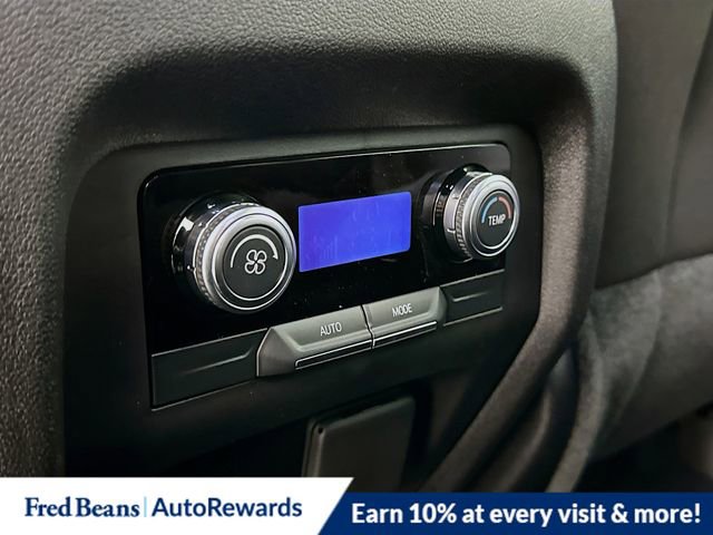 New 2026 GMC Acadia Elevation image 15