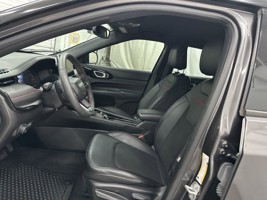 Used 2023 Jeep Compass Trailhawk image 19