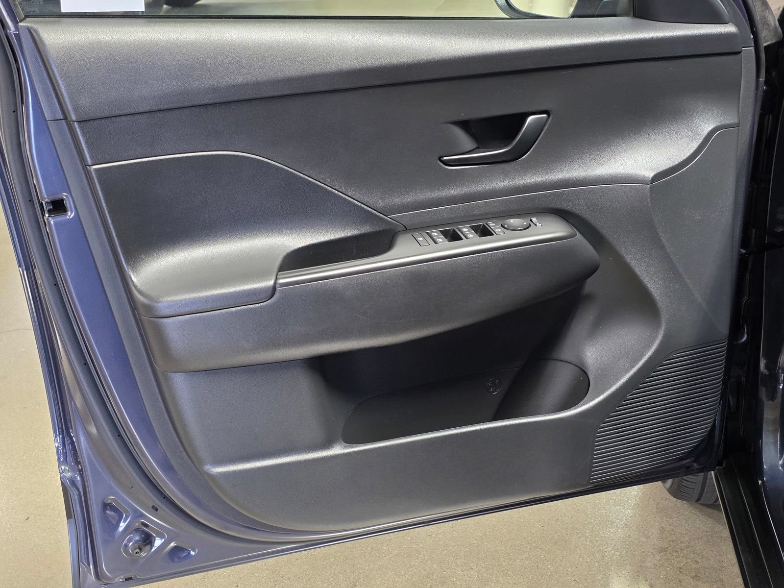 Used 2024 Hyundai Kona SE AWD/4WD image 20