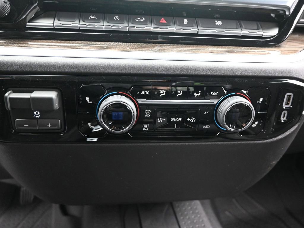 New 2026 Chevrolet Silverado 1500 LT w/ All Star Edition Plus image 18