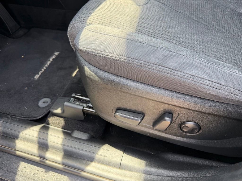Used 2022 Hyundai Santa Fe SEL AWD/4WD image 19