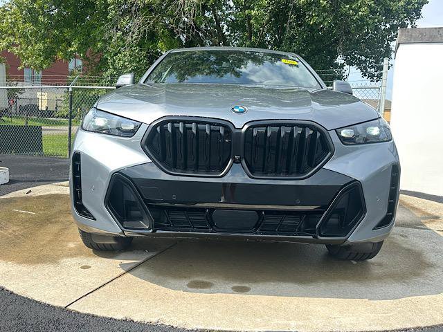 New 2027 BMW X6 xDrive40i AWD/4WD image 2
