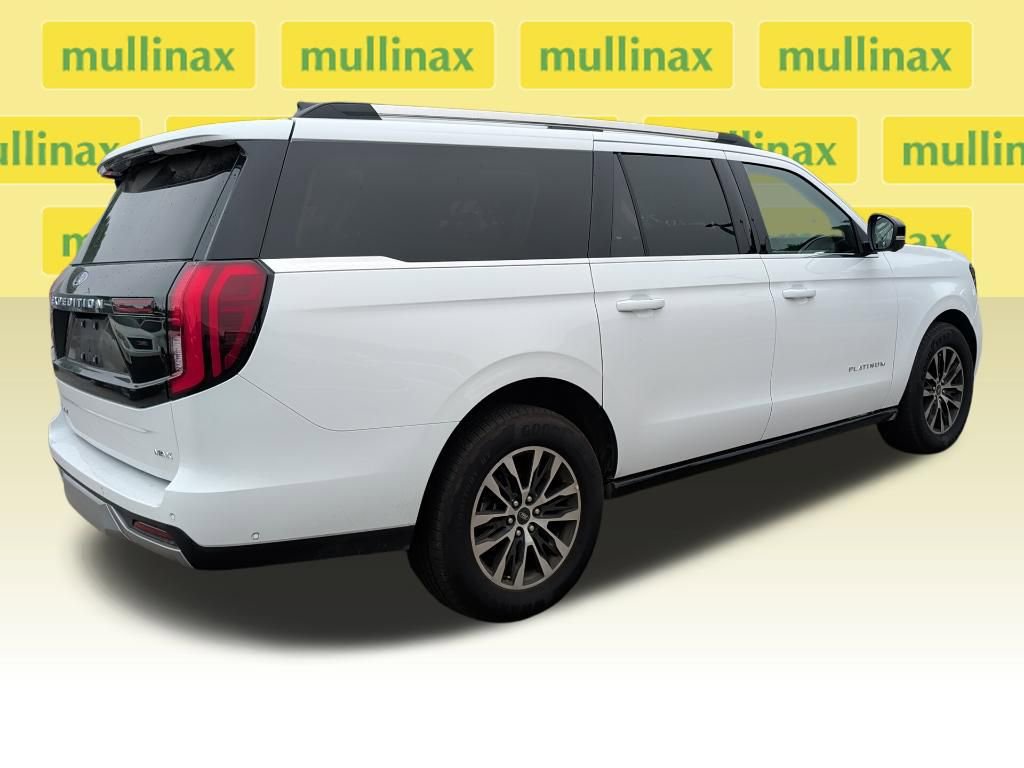Used 2025 Ford Expedition Max Platinum AWD/4WD image 6