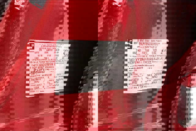 Certified 2023 Buick Envision Avenir image 33