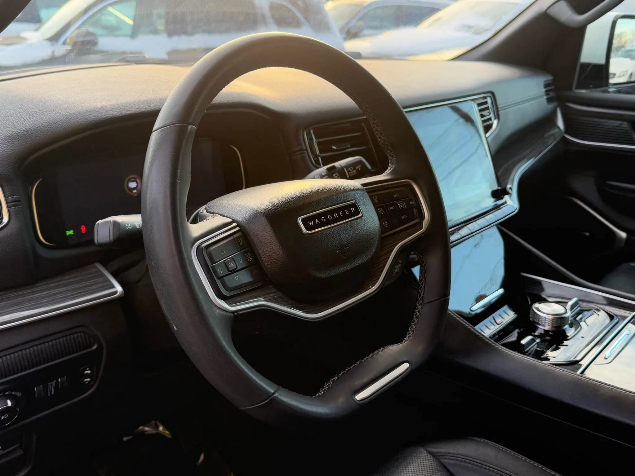 Used 2022 Jeep Wagoneer Series III image 9