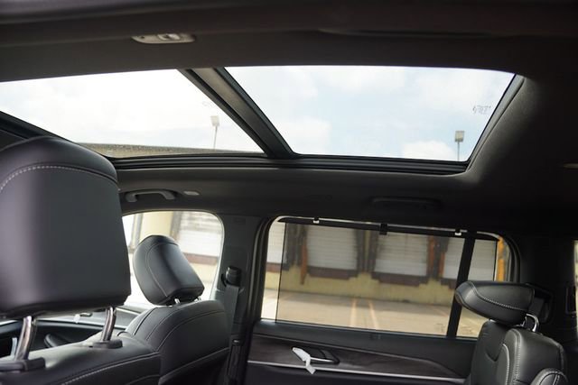 New 2025 Jeep Grand Cherokee L Limited w/ Luxury Tech Group II image 15