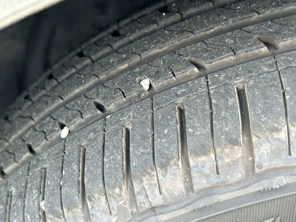 Used 2024 Subaru Crosstrek 2.5i Limited w/ Crosstrek Mirror Package image 38