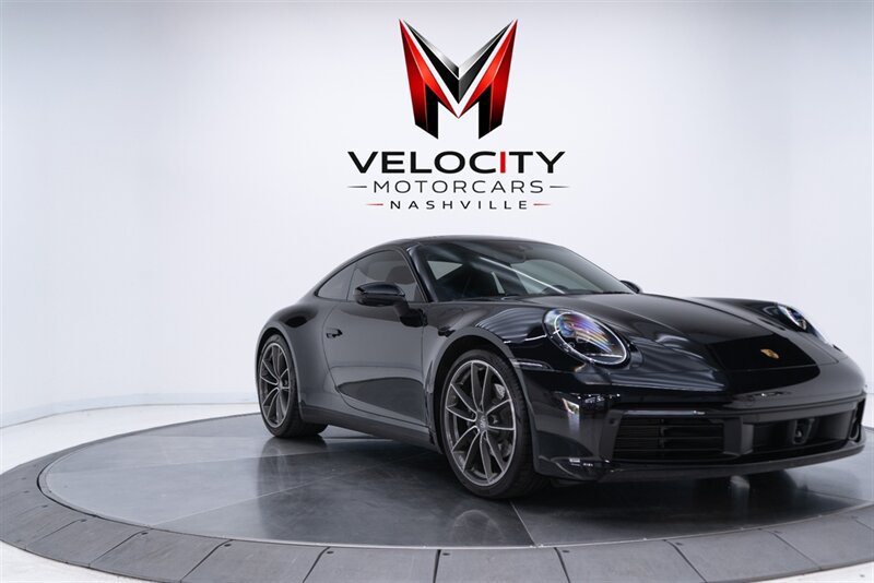 Used 2024 Porsche 911 Carrera RWD image 4