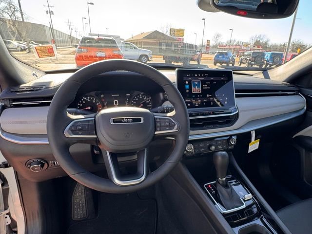 New 2026 Jeep Compass Limited image 9