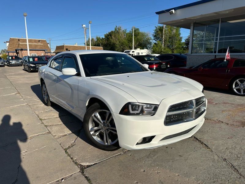 Used 2013 Dodge Charger SXT AWD/4WD image 1