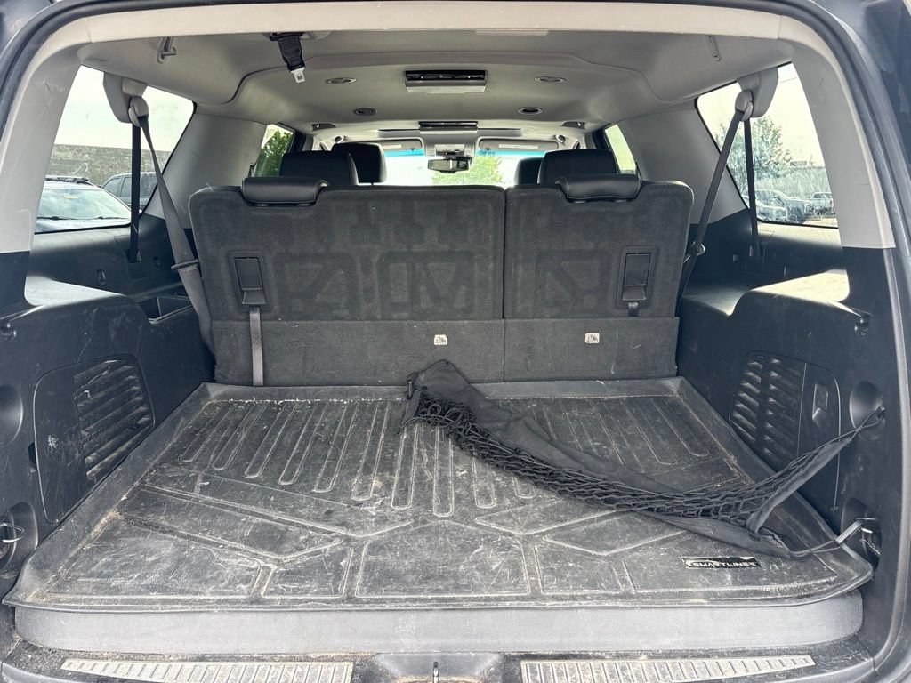 Used 2018 Chevrolet Suburban LT AWD/4WD image 11