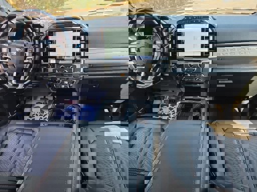 Certified 2022 Ford F350 Platinum image 3