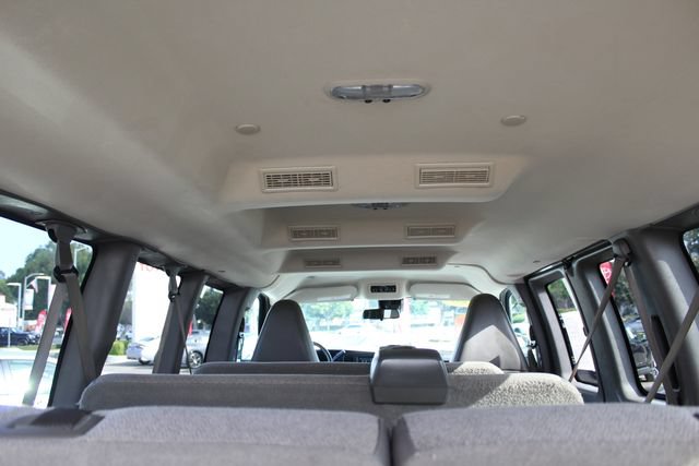 Used 2020 Chevrolet Express 3500 LT w/ LT Preferred Equipment Group RWD image 37