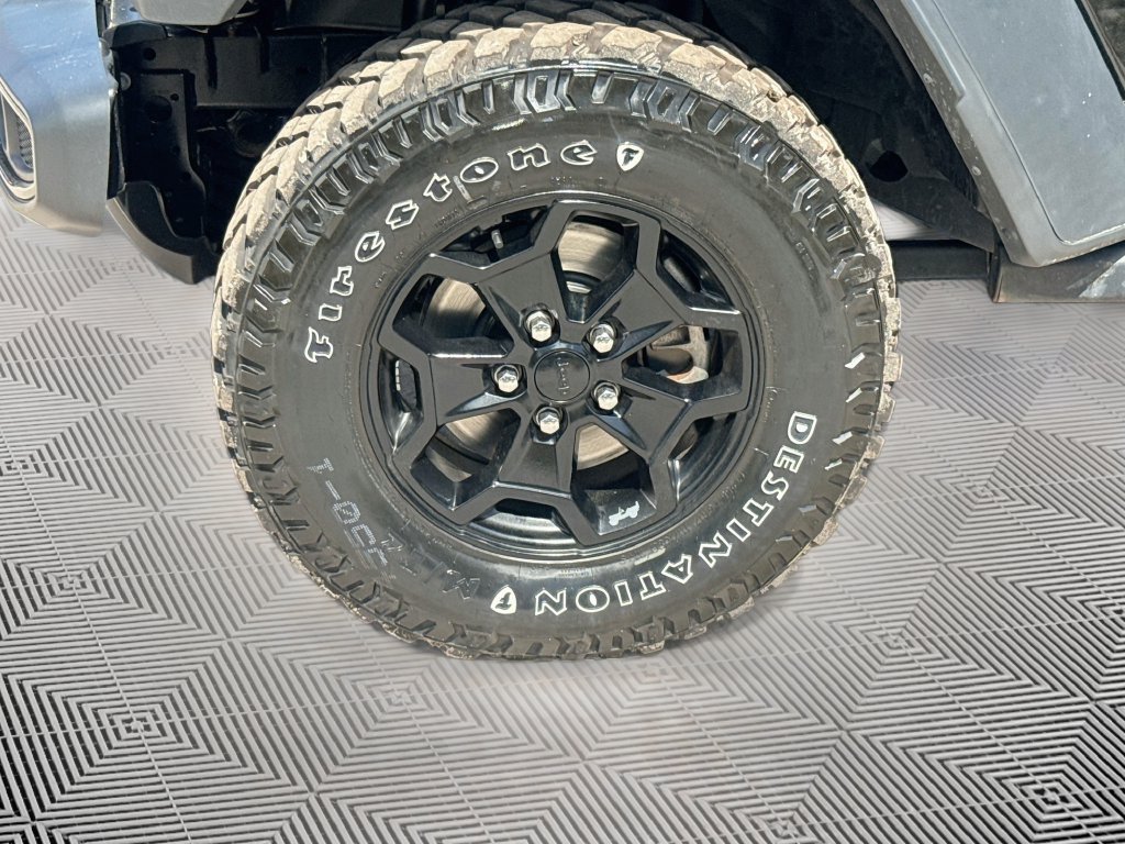 Certified 2023 Jeep Wrangler Unlimited w/ Cold Weather Group AWD/4WD image 34