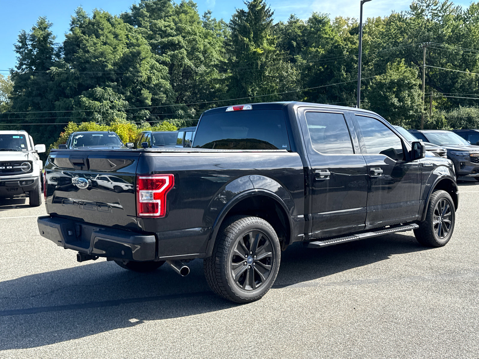 Used 2020 Ford F150 XL w/ Equipment Group 101A Mid AWD/4WD image 4