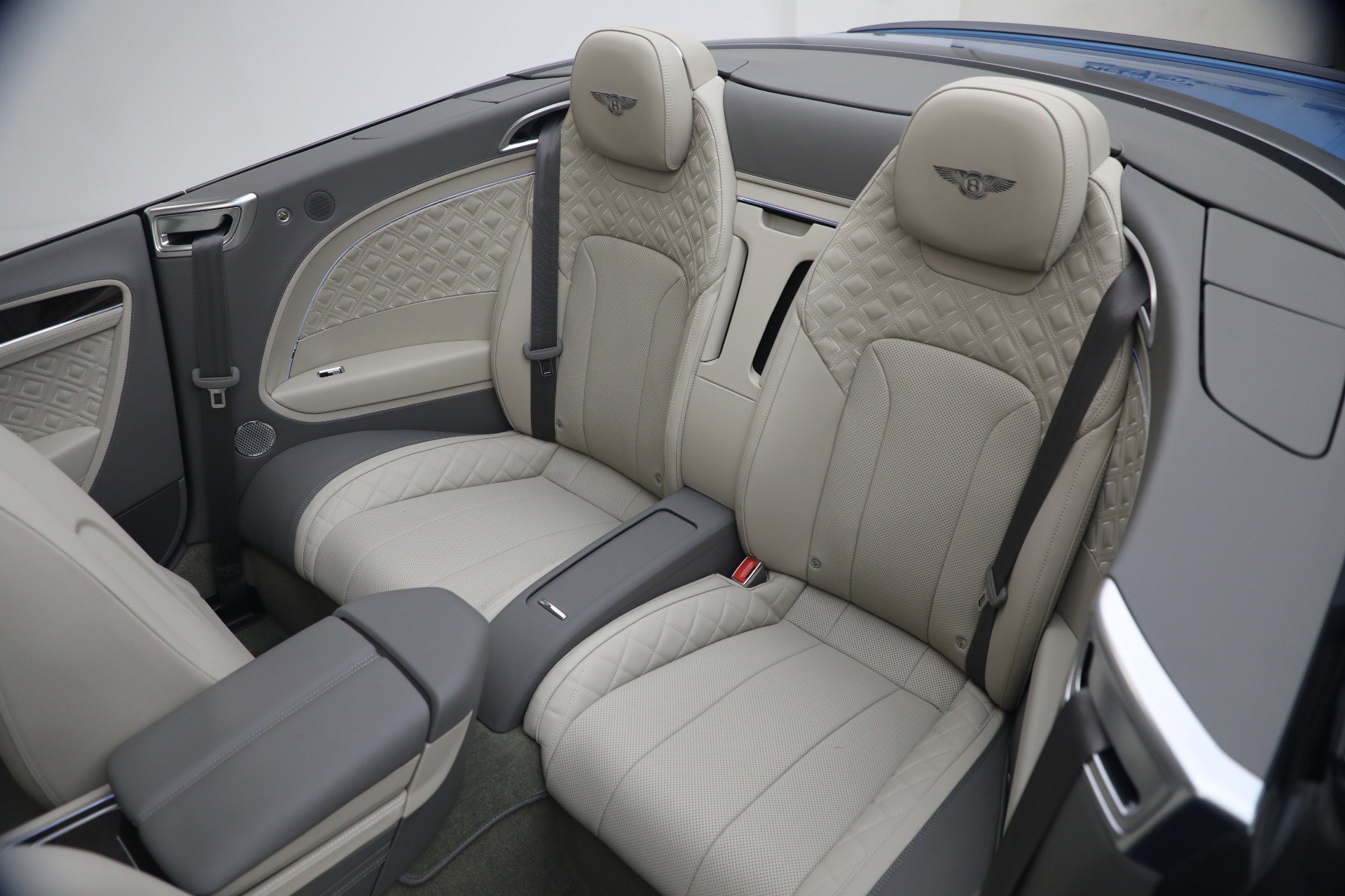 Used 2024 Bentley Continental GT Speed AWD/4WD image 31