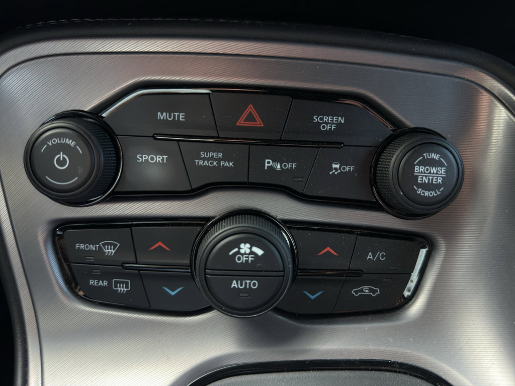 Used 2023 Dodge Challenger R/T w/ Plus Package image 41