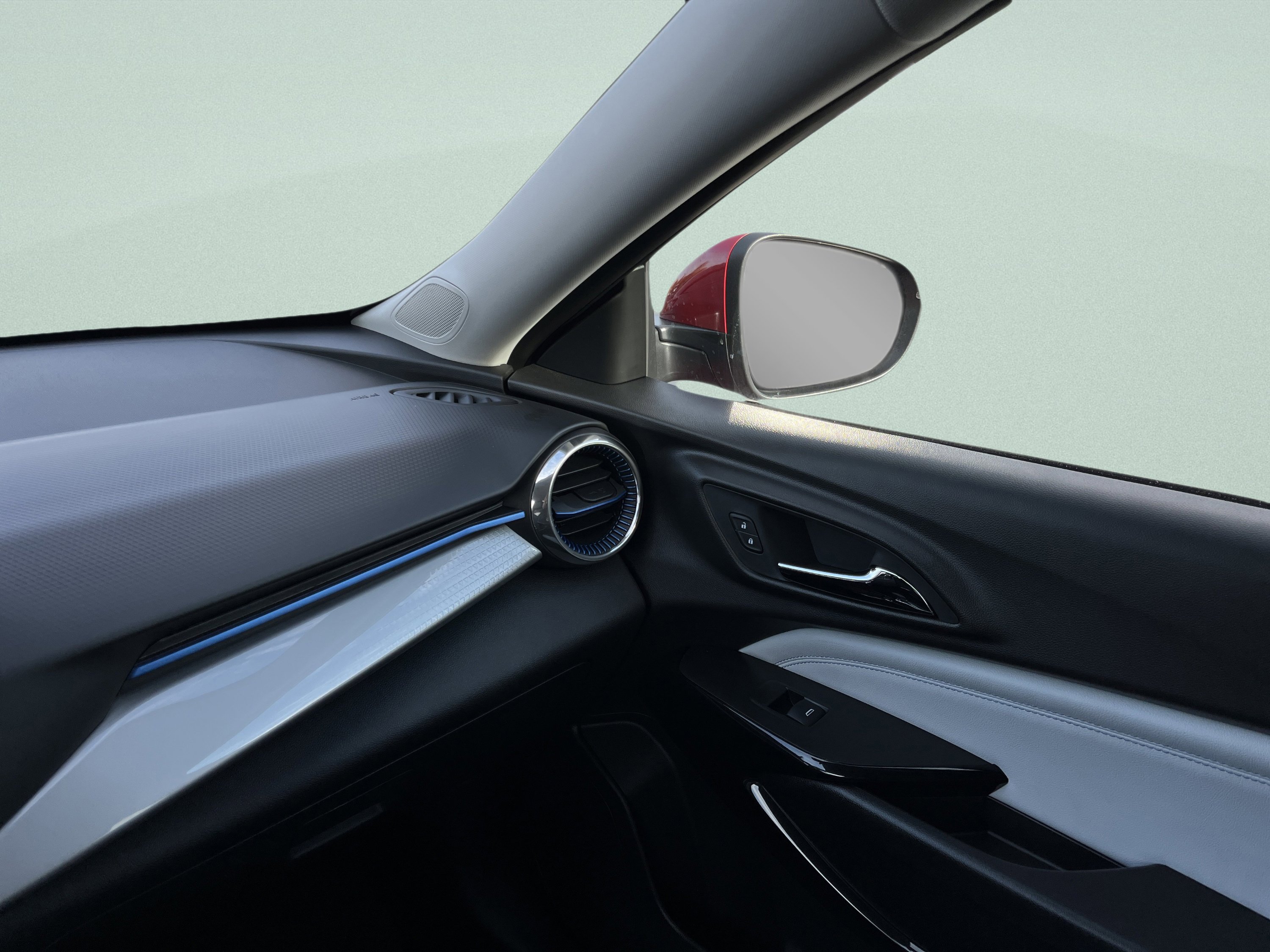 New 2026 Chevrolet Trax LT image 28