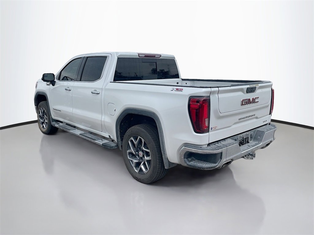 Used 2021 GMC Sierra 1500 SLT image 3