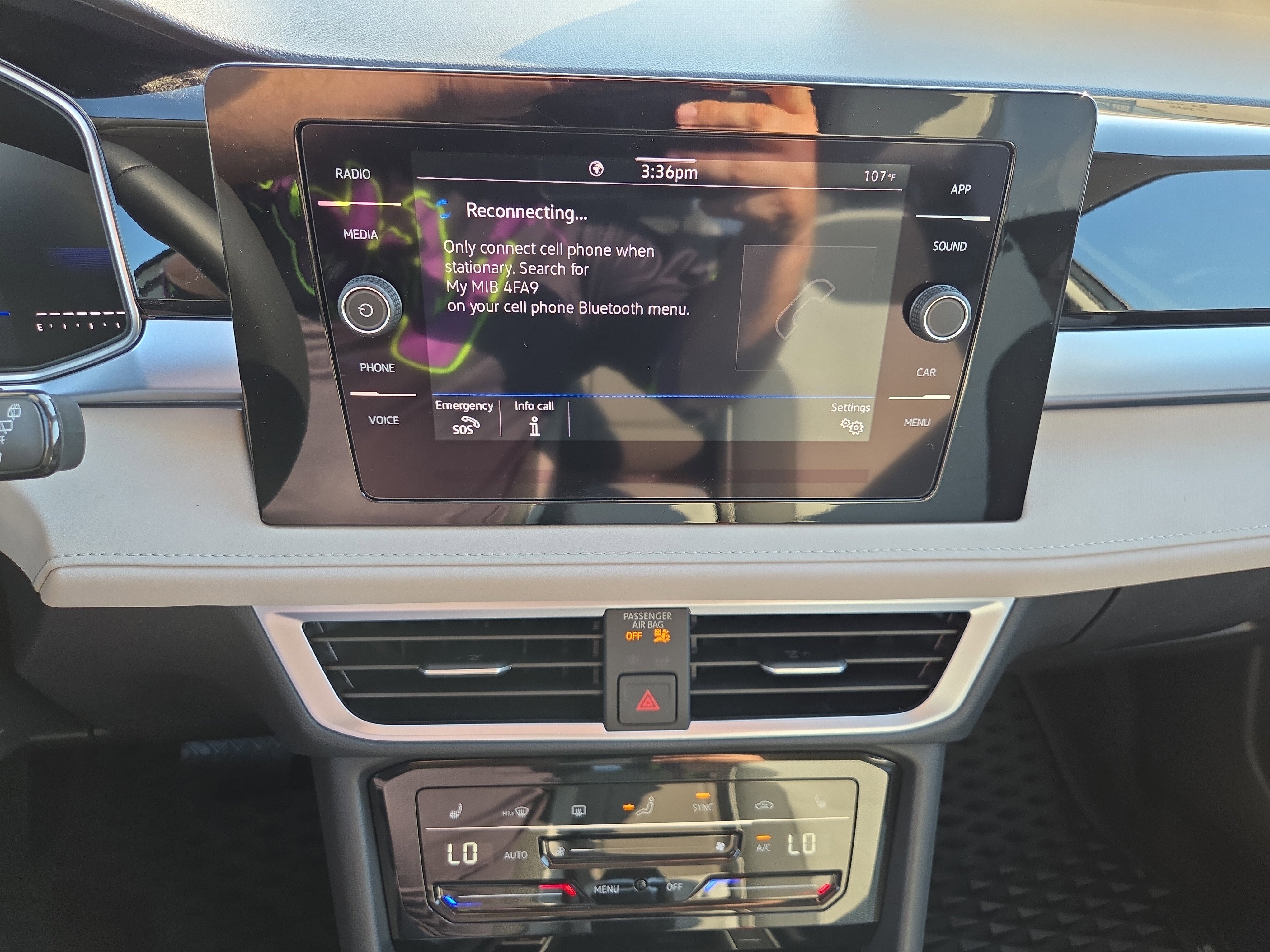 New 2025 Volkswagen Taos SE image 10