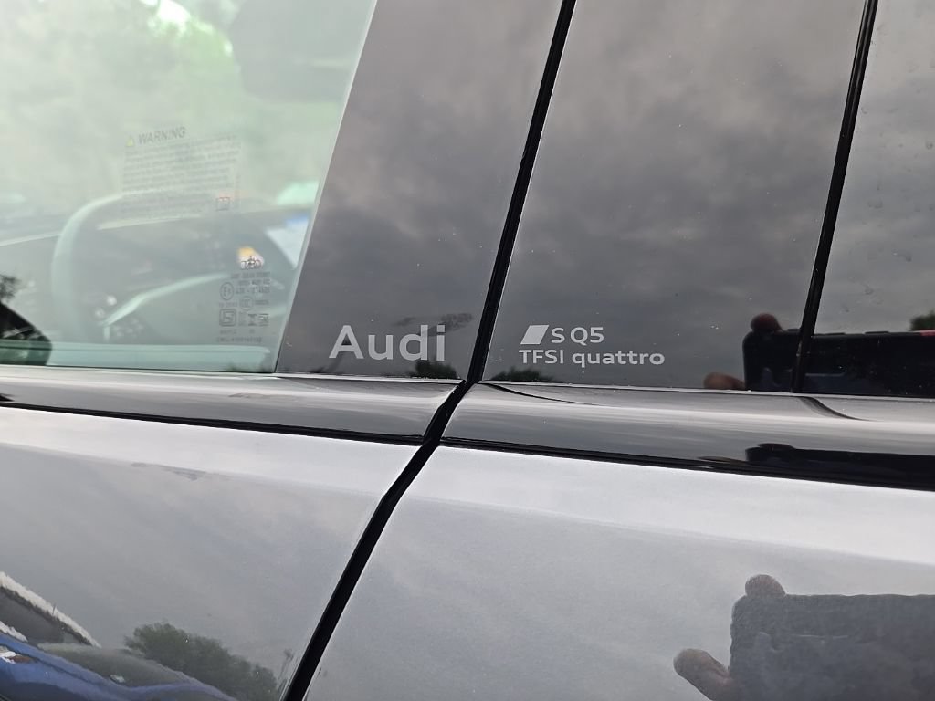 Used 2025 Audi SQ5 Premium Plus w/ Premium Plus Package AWD/4WD image 12