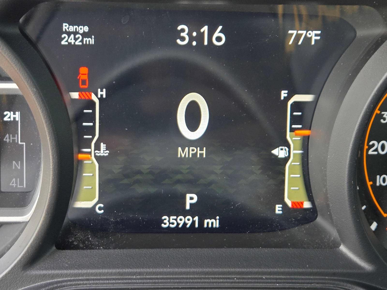 Used 2024 Jeep Gladiator Sport AWD/4WD image 14
