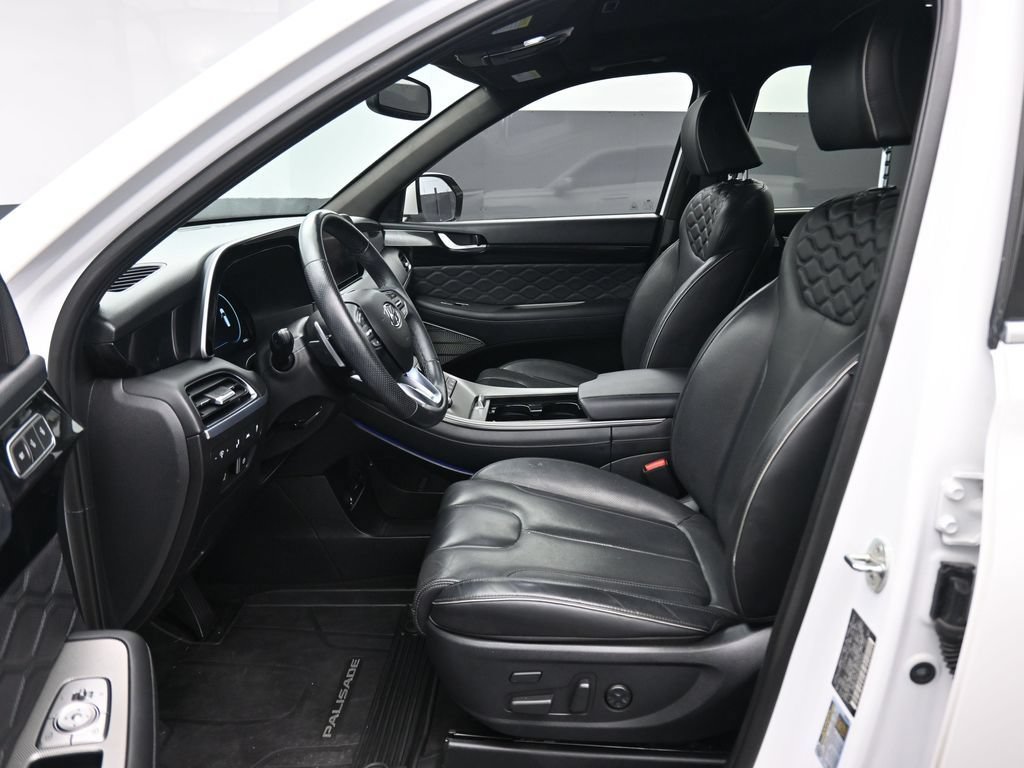 Used 2021 Hyundai Palisade Calligraphy w/ Cargo Package FWD image 12