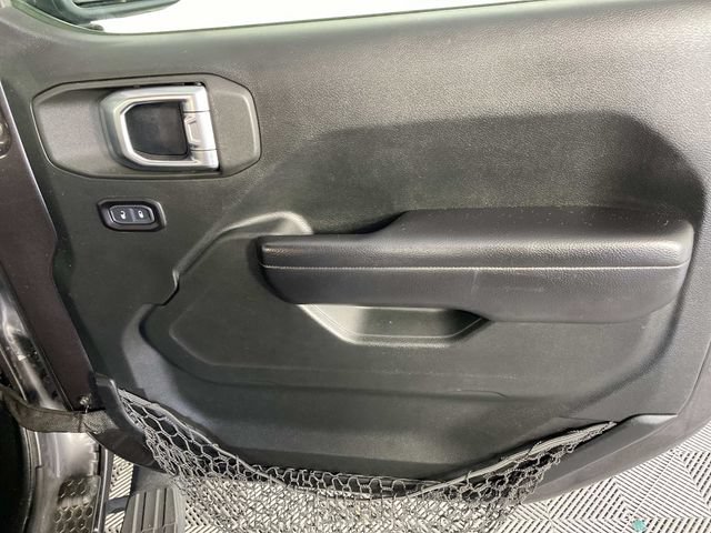 Used 2018 Jeep Wrangler Sport AWD/4WD image 25