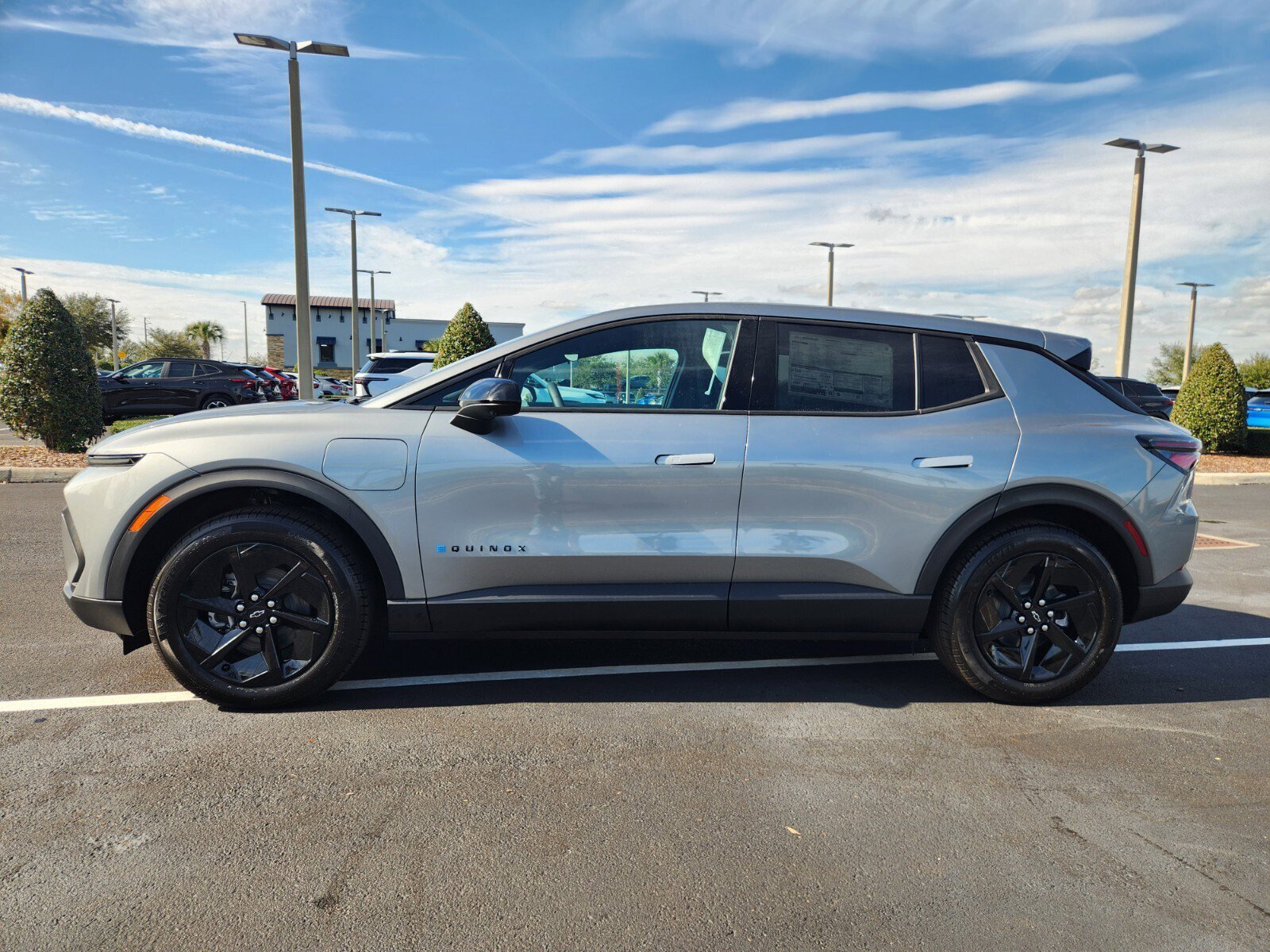 New 2026 Chevrolet Equinox EV LT w/ Comfort Package image 3
